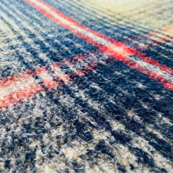 Vintage blue & yellow plaid Camp blanket heavy duty vintage 87x76 - Picture 5 of 12